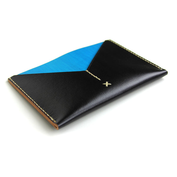 PASSPORT SLEEVE in BLAQ and TAHOE