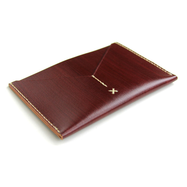 PASSPORT SLEEVE in REDWOOD