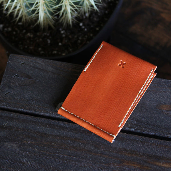 FLIP V2 WALLET in SADDLE